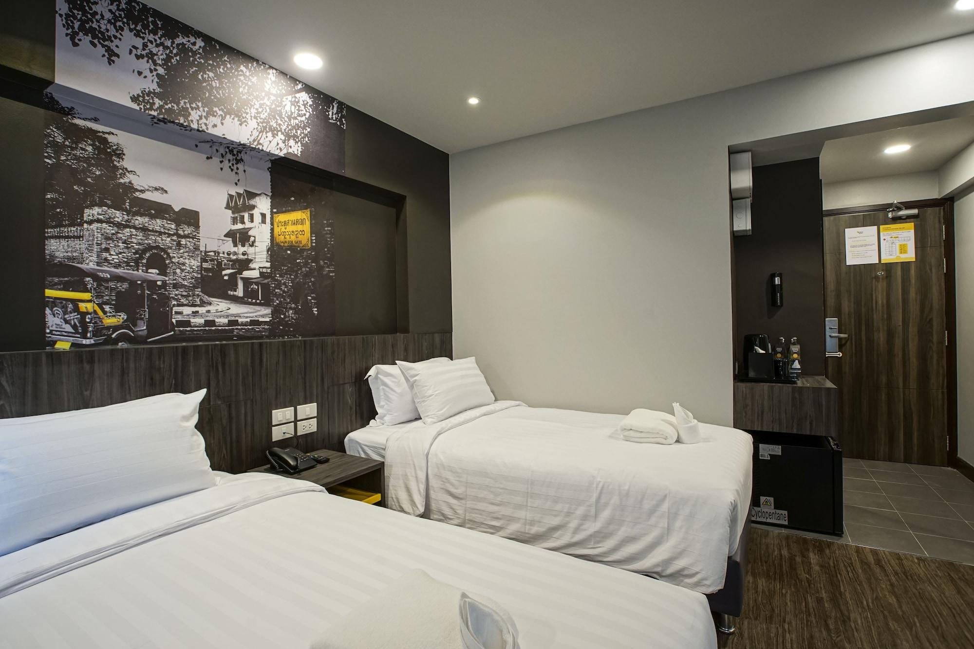 Sleep Mai Thapae Chiang Mai Old City Lifestyle Hotel Buitenkant foto